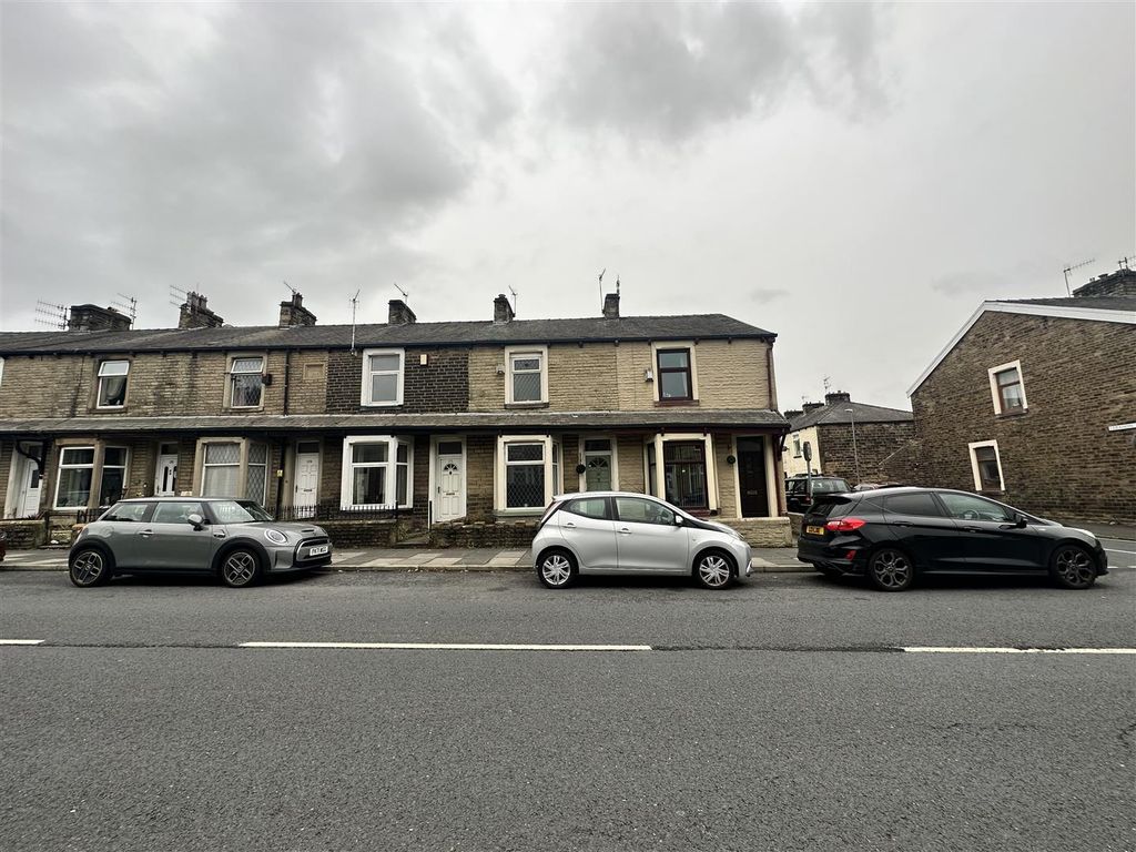 3 bed terraced house for sale in Brunshaw Road, Burnley BB10, £95,000