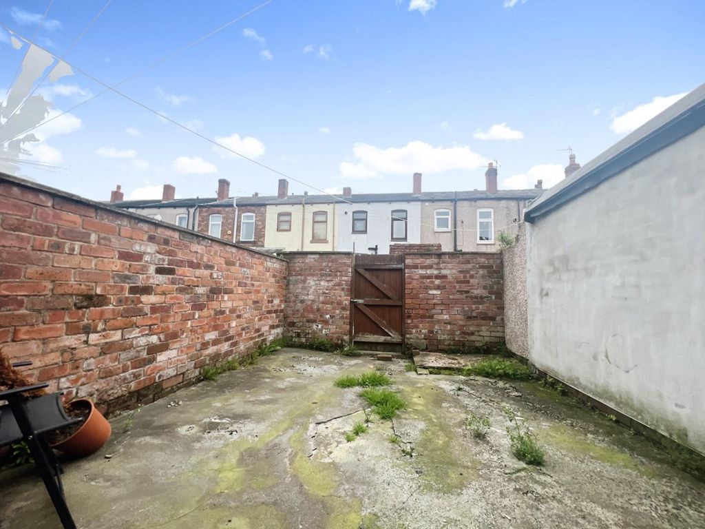 3 bed property for sale in Oxford Street, Leigh WN7 Zoopla