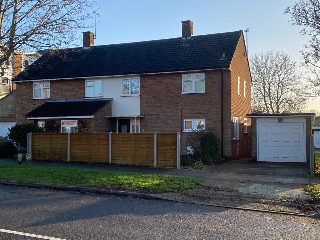3 bed semidetached house for sale in Southern Way, Letchworth Garden