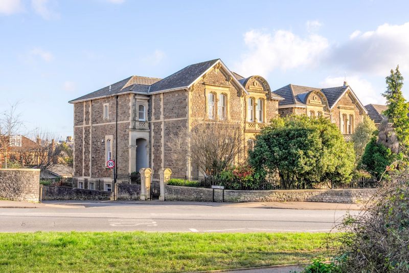 6 bed detached house for sale in Upper Belgrave Road, Bristol BS8, £