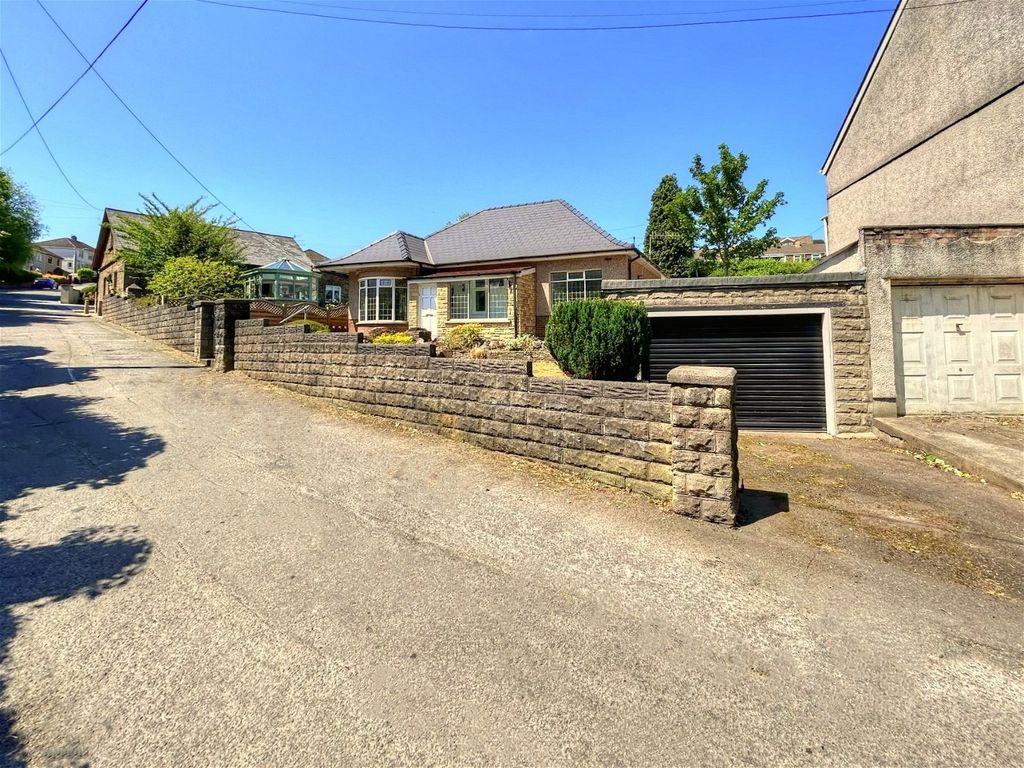 3 bed bungalow for sale in Coedfryn, Heol Isaf, Cwmavon, Port Talbot