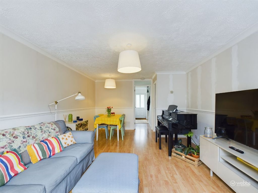 2 bed terraced house for sale in Newlands Woods, Forestdale, Croydon