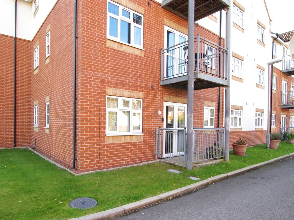 2 bed flat for sale in Birch Tree Drive, Hedon, Hull, East Yorkshire