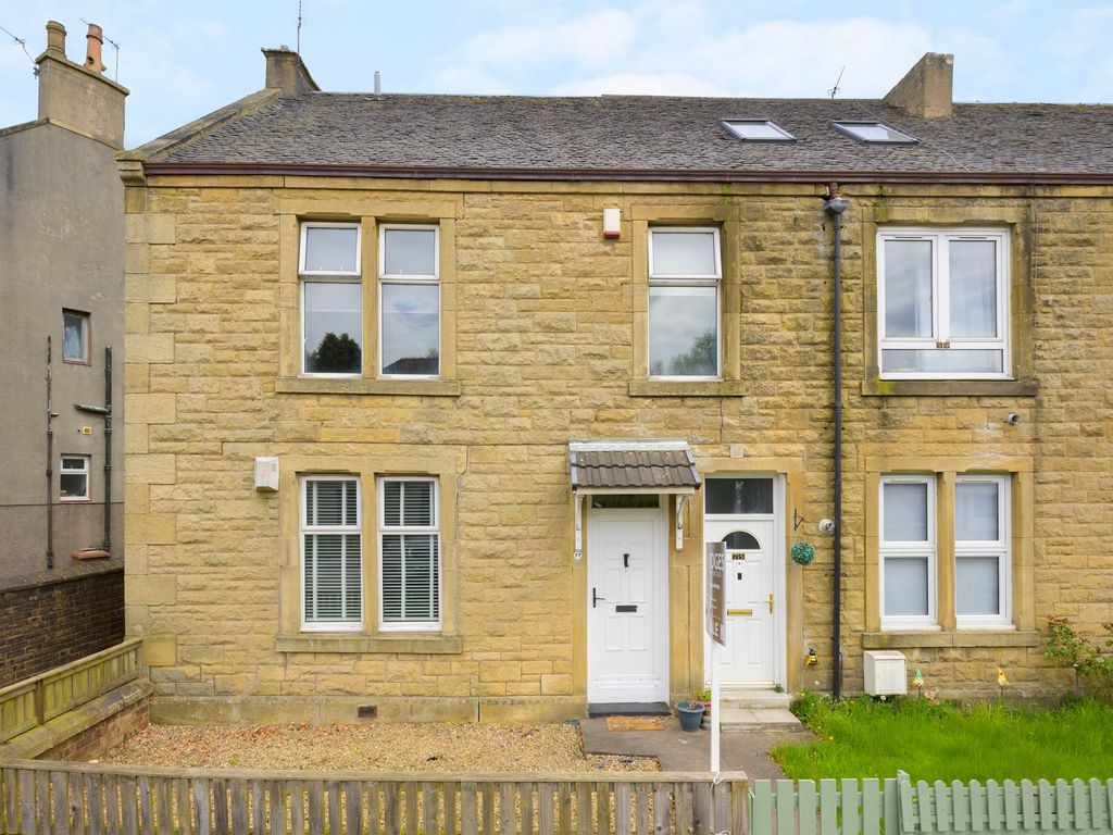 1 bed flat for sale in Mill Road, Bathgate EH48, £90,000 Zoopla