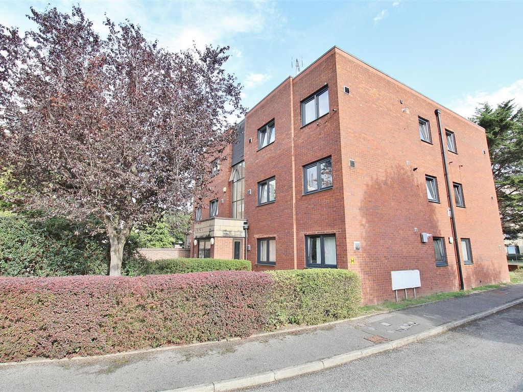 2 bed flat to rent in Twickenham Road, Isleworth TW7 Zoopla