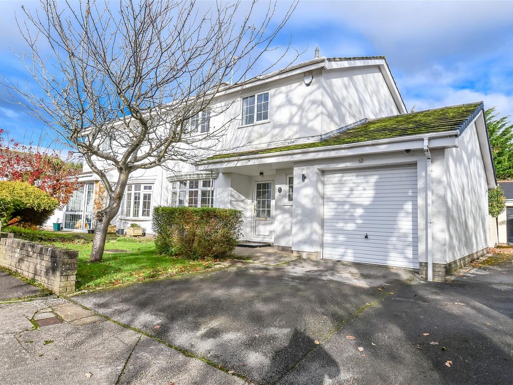 3 bed semidetached house for sale in Glaslyn Close, Barry CF62, £