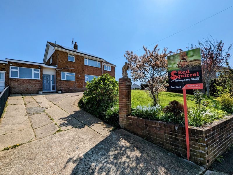 4 bed linkdetached house for sale in Whitecross Lane, Shanklin PO37