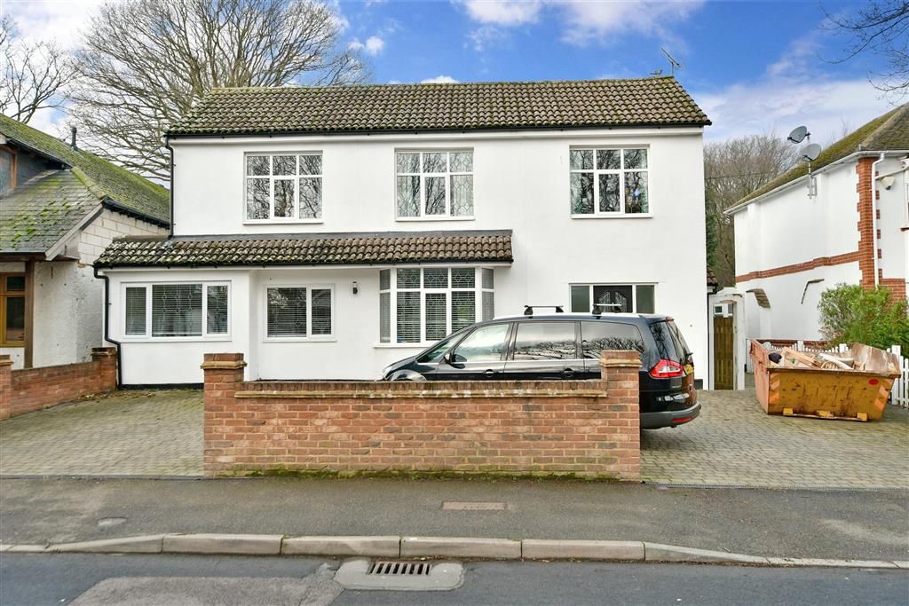5 bed detached house for sale in Edwin Road, Rainham, Kent ME8 Zoopla