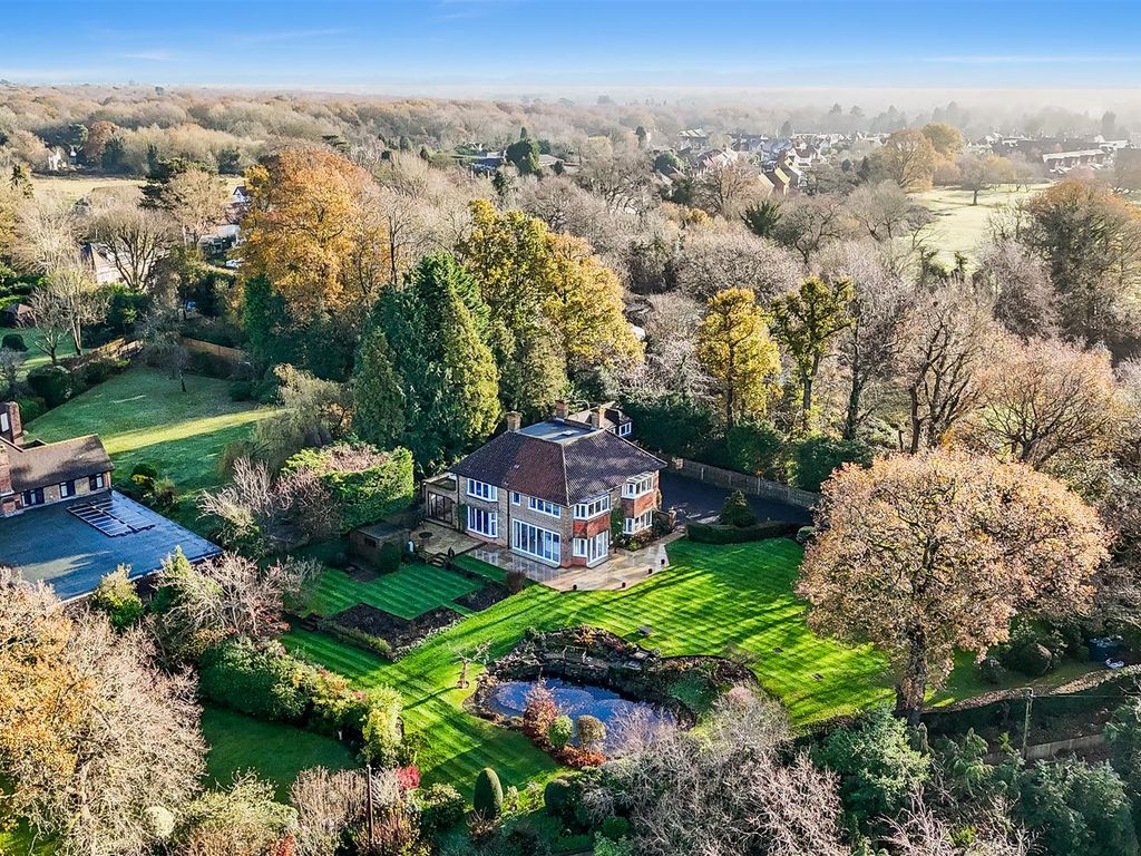 5 bed detached house for sale in Ebbisham Lane, Walton On The Hill