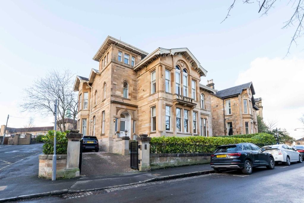 3 bed flat to rent in Dundonald Road, Dowanhill, Glasgow G12 Zoopla