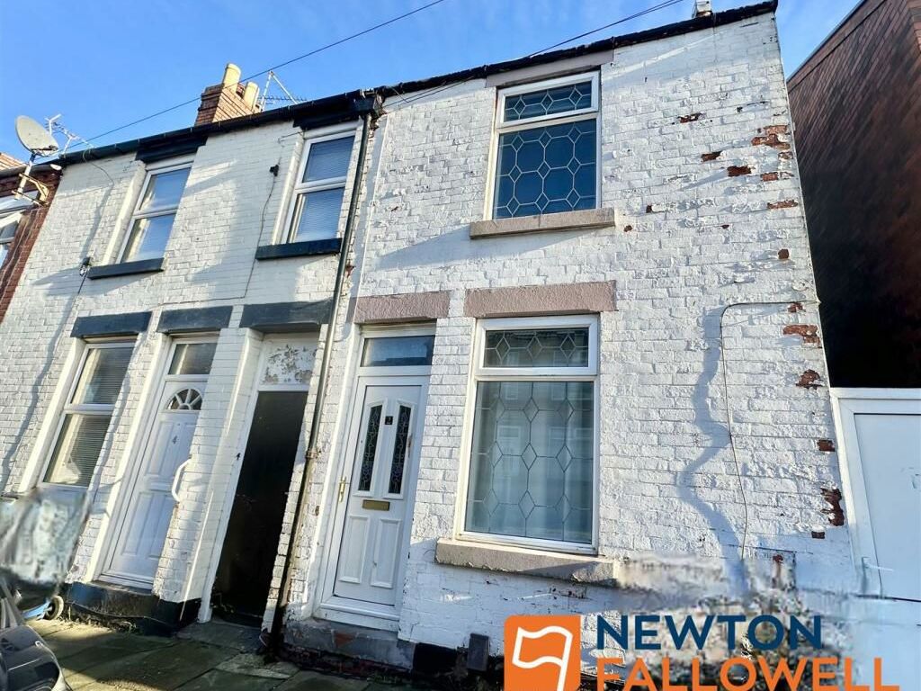 2 bed terraced house for sale in Thoresby Street, Mansfield NG18, £