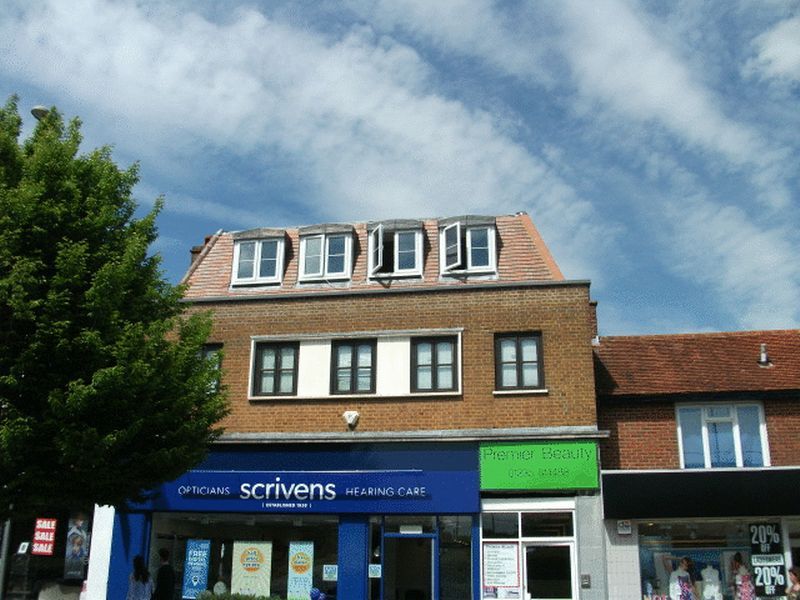 1 bed flat to rent in Broadway, Didcot OX11, £950 pcm Zoopla