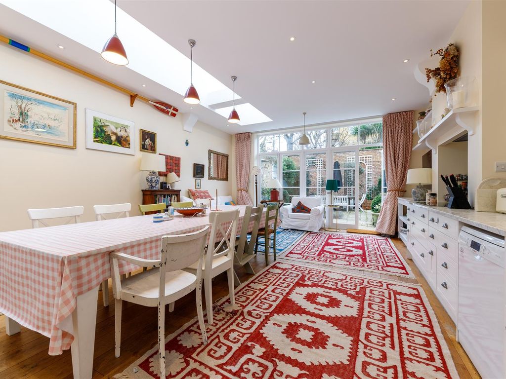 5 bed property for sale in Melrose Gardens, London W6 Zoopla