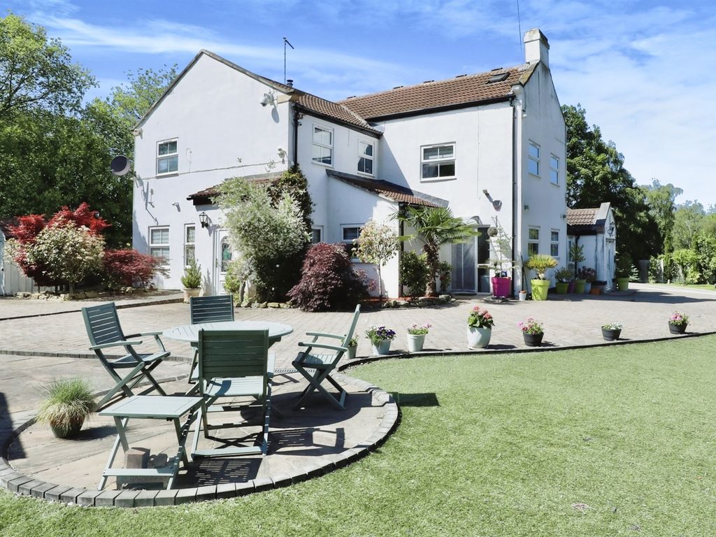 6 bed detached house for sale in Rotherham Road, Killamarsh, Sheffield S21 Zoopla