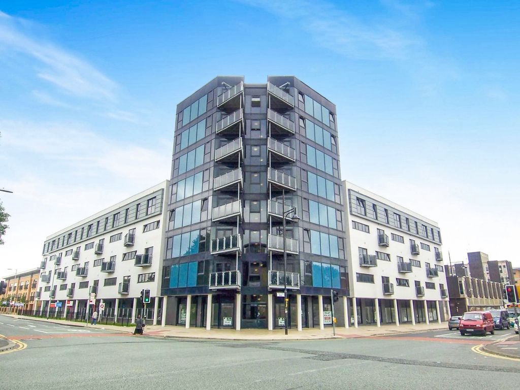 2 bed flat to rent in Corner, 321 Stretford Road, Hulme