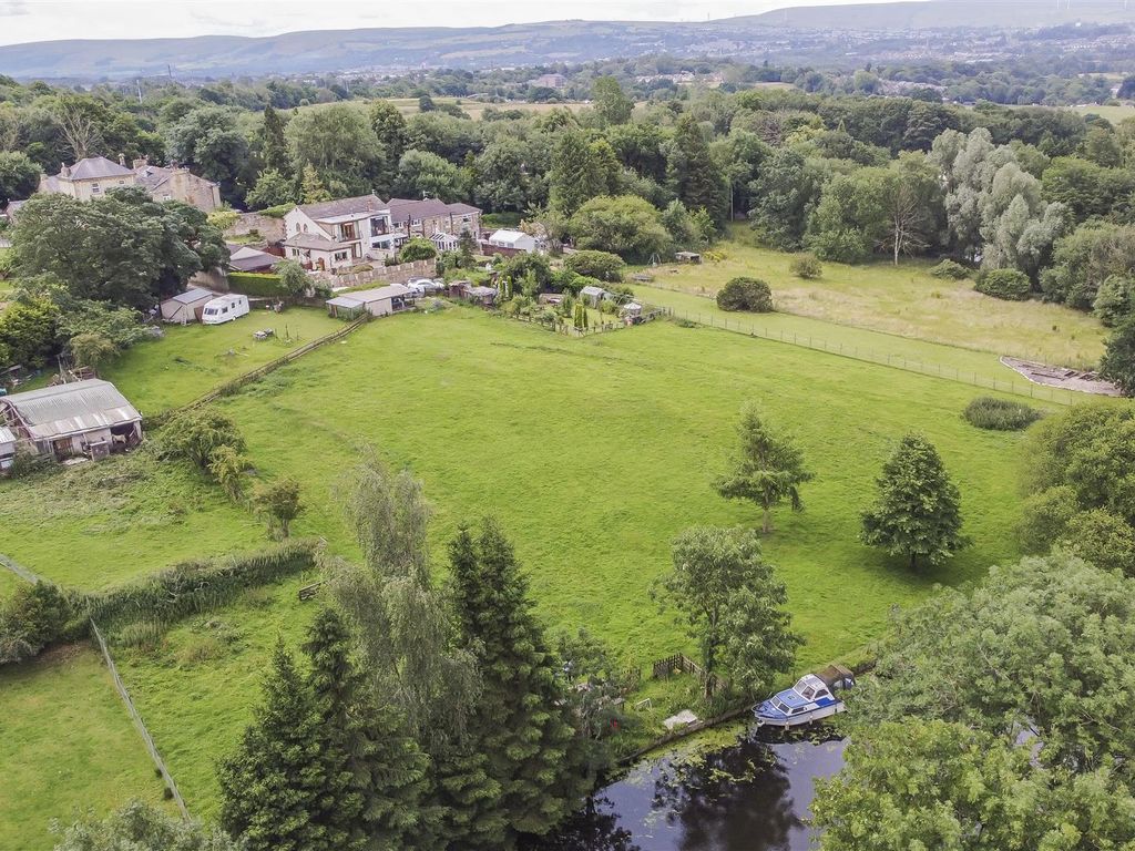 3 bed cottage for sale in Massey Lane, Brierfield, Nelson BB9, £399,950