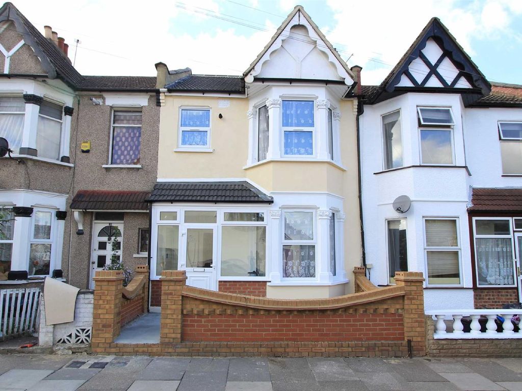 2 bed flat for sale in Lowbrook Road, Ilford IG1 Zoopla