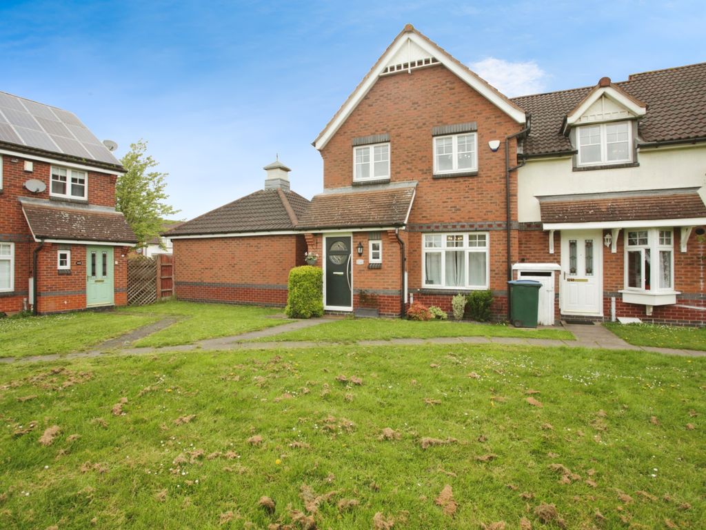 3 bed end terrace house for sale in Hurst Road, Longford, Coventry CV6