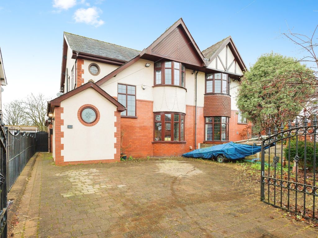 3 bed semidetached house for sale in Clarendon Road, Manchester