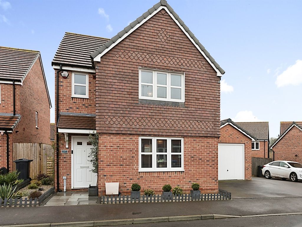 3 bed detached house for sale in Sweetapple Close, Tidworth SP9 Zoopla