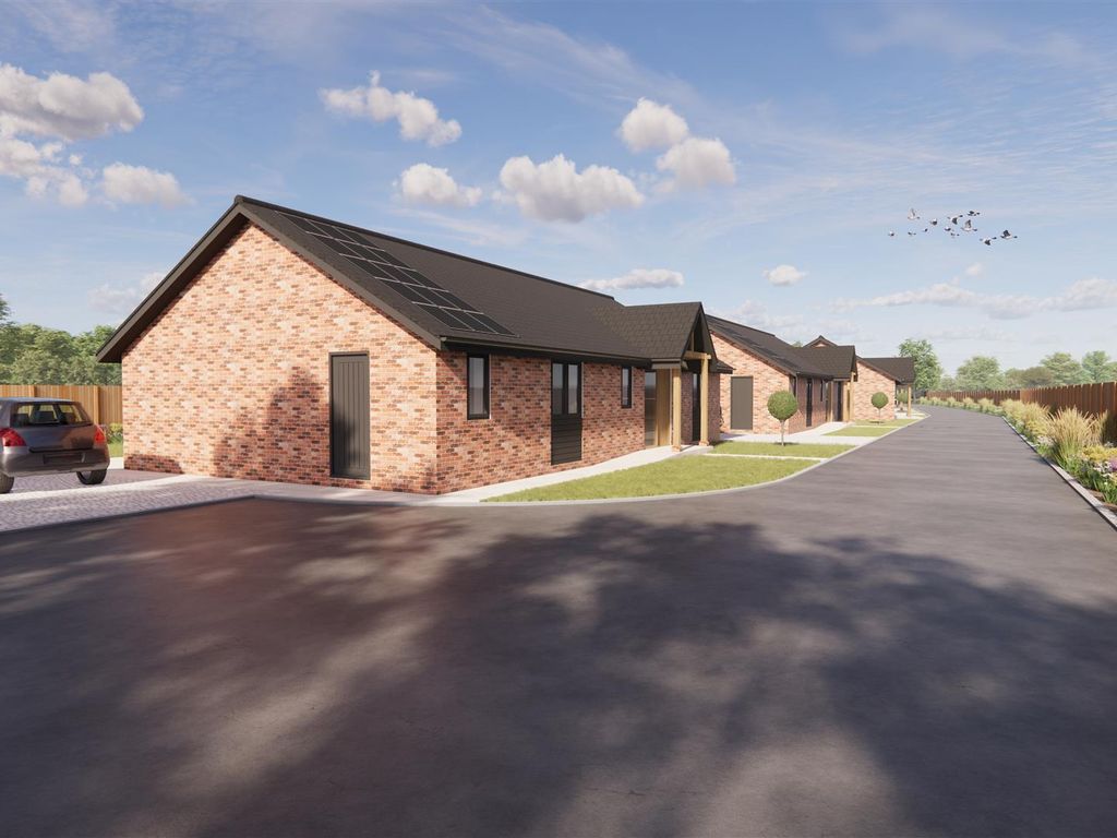 3 bed detached bungalow for sale in Spring Lane, Lambley, Nottingham