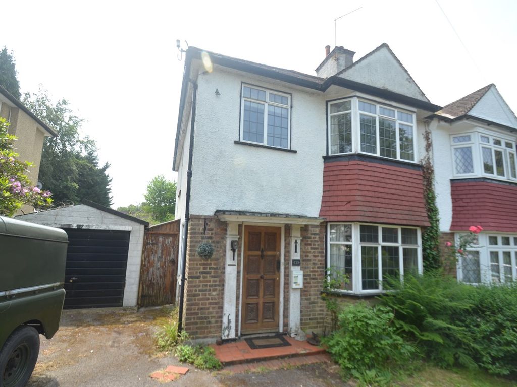 3 bed semidetached house for sale in Shirley Church Road, Shirley