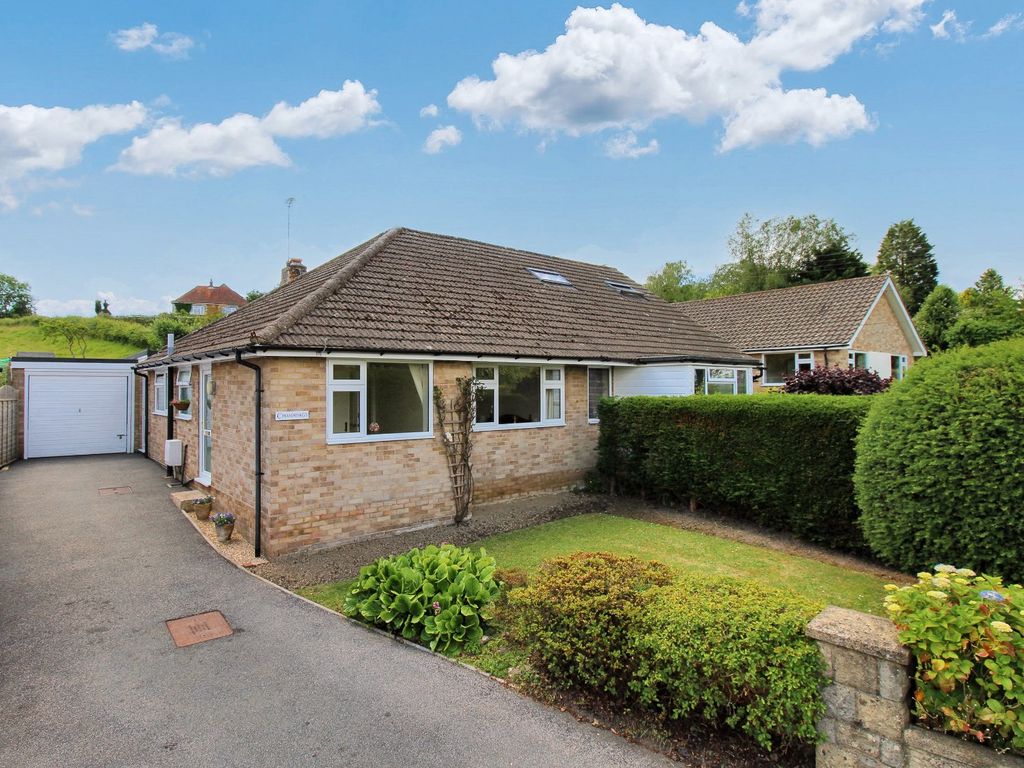 3 Bed Bungalow For Sale In New Road Rotherfield Crowborough East