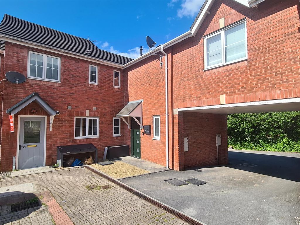 2 bed terraced house to rent in New Candlestone, Broadlands, Bridgend