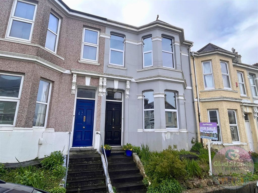 4 bed terraced house for sale in Rosslyn Park Road, Peverell, Plymouth