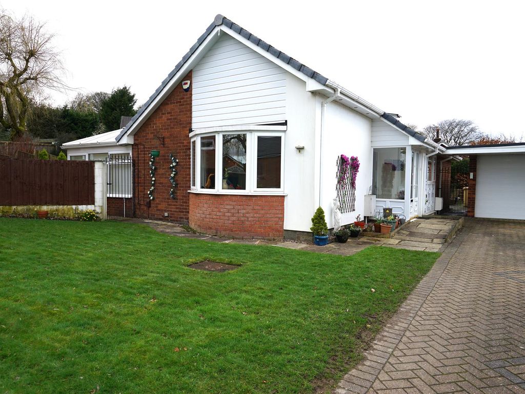 3 bed bungalow for sale in Oakbank Drive, Sharples, Bolton BL1 Zoopla