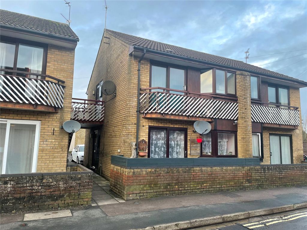 1 bed flat for sale in Bardwell Terrace, Bicester, Oxfordshire OX26, £