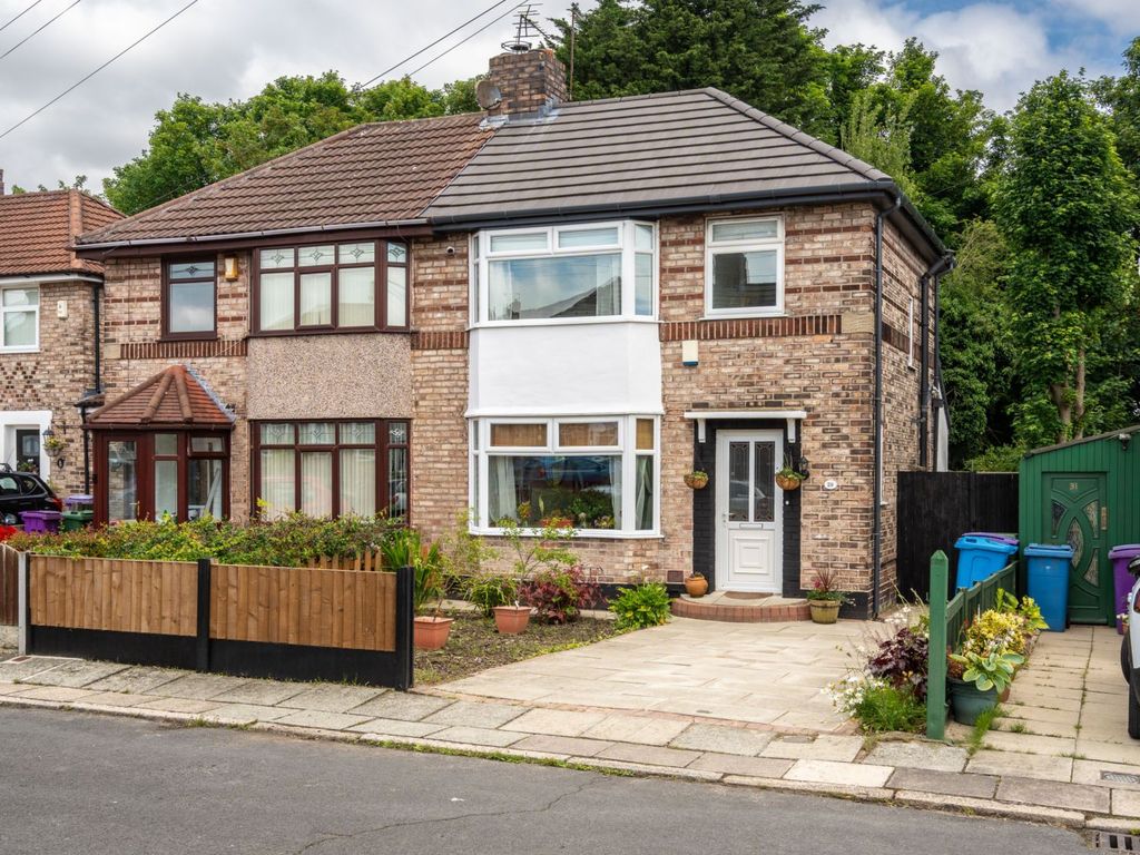 3 bed semidetached house for sale in Dominic Close, Liverpool L16, £