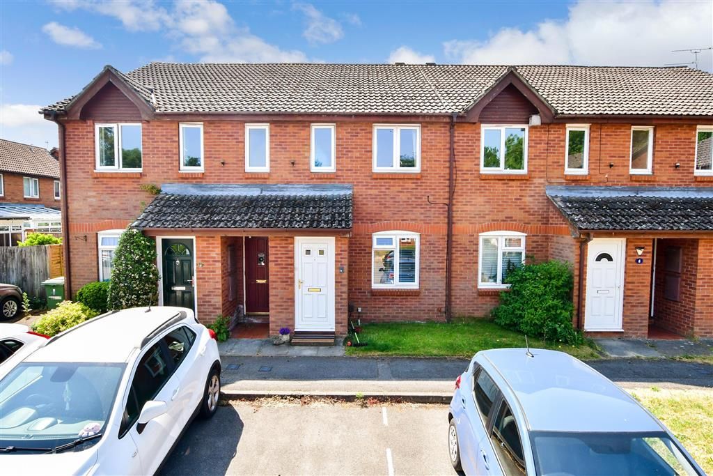 1 bed flat for sale in Dukes Close, Petersfield, Hampshire GU32 Zoopla