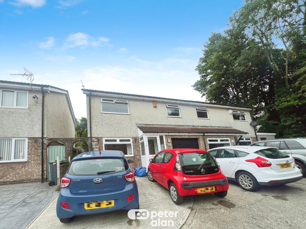 3 bed property to rent in Orchard Park, St. Mellons, Cardiff CF3, £1,375 pcm Zoopla