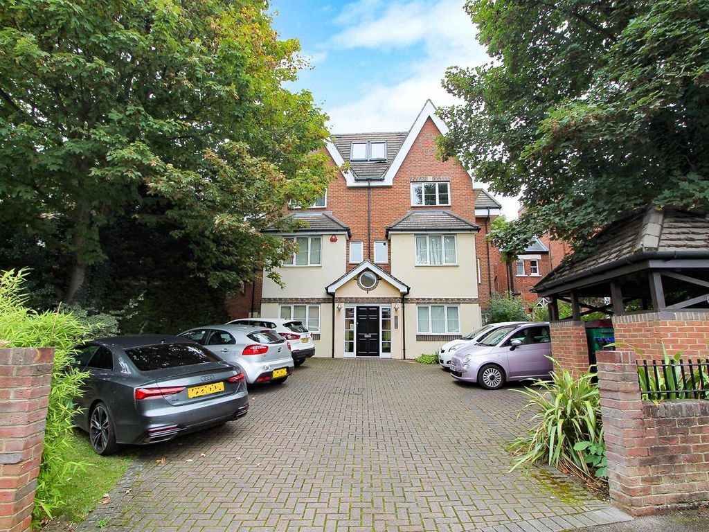 1 bed flat for sale in Kinsale Grange, Langley Park Road, South Sutton
