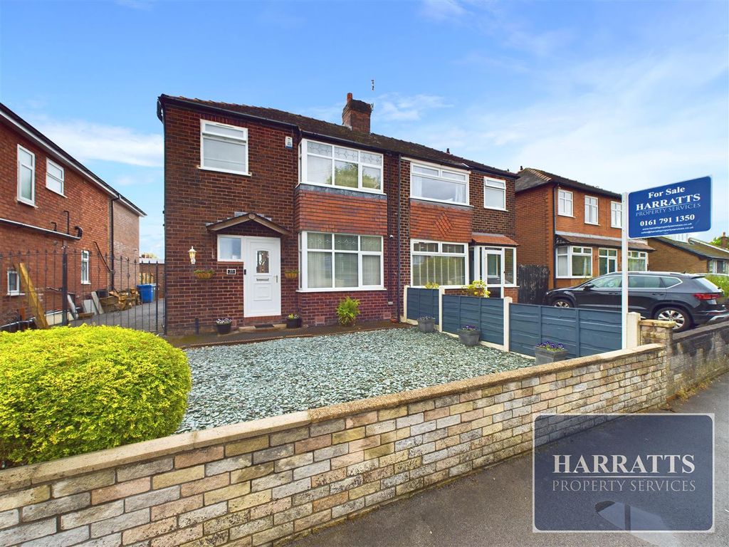 3 bed semidetached house for sale in Lowndes Lane, Offerton, Stockport