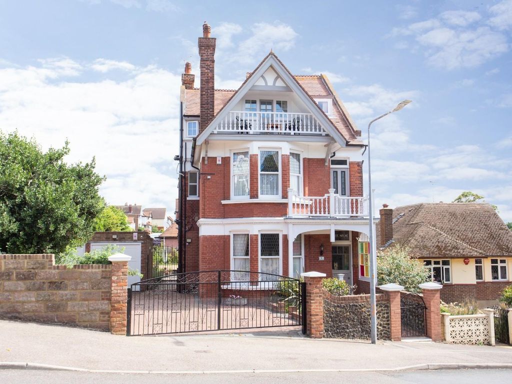6 bed property for sale in Road, Margate CT9 Zoopla