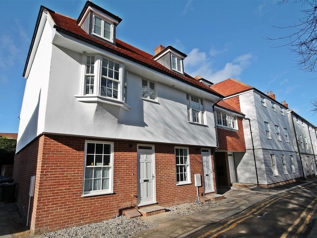 1 bed flat to rent in St. Marys Court, Church Lane, Canterbury CT1, £
