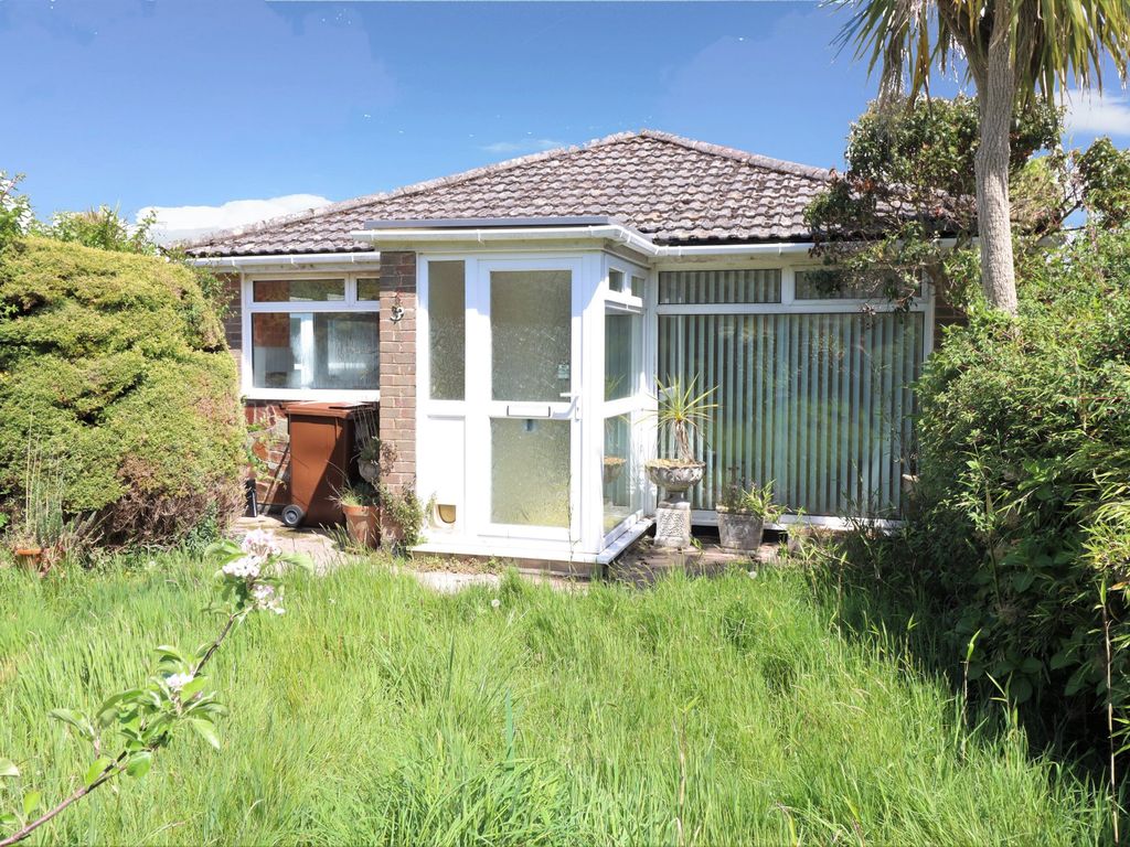 2 bed detached bungalow for sale in Linhay Close, Brixham TQ5 Zoopla