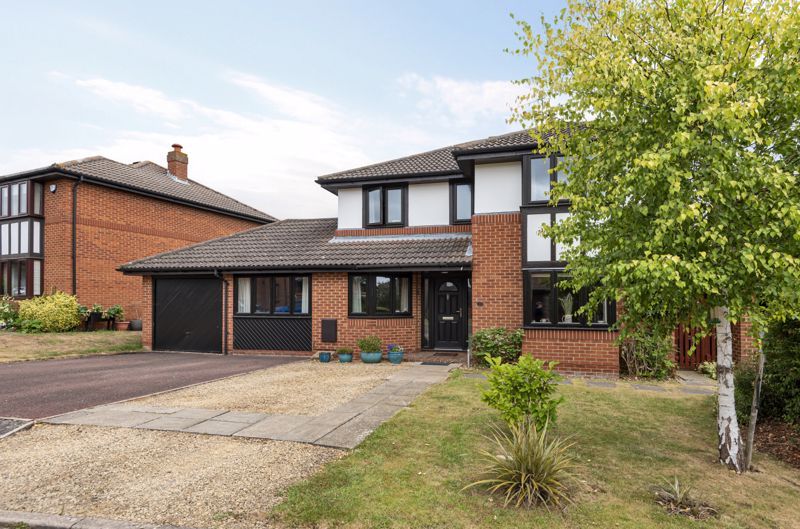 5 bed detached house for sale in Lovelace Close, Abingdon OX14 Zoopla