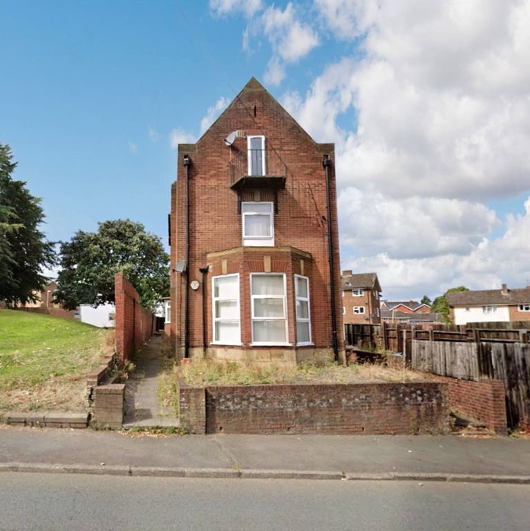 1 bed flat to rent in Halesowen Road, Dudley DY2 Zoopla