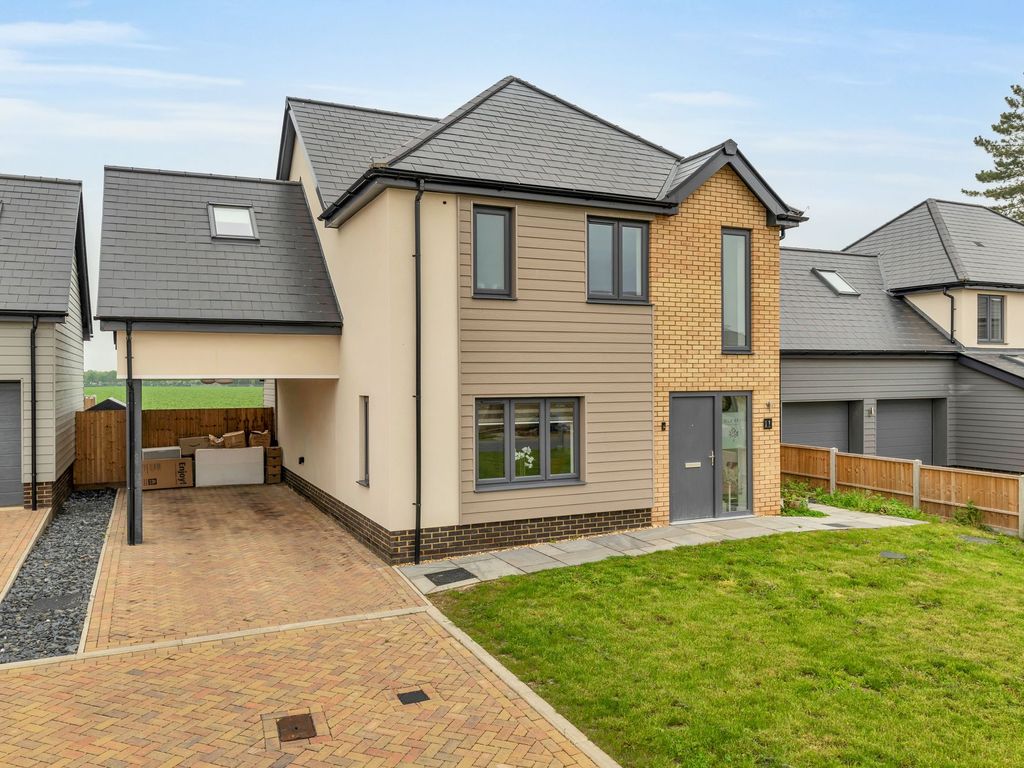 3 bed detached house for sale in Appletree Row, Bassingbourn SG8, £