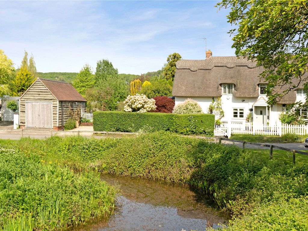 3 bed semidetached house for sale in The Green, Norton, Gloucester, Gloucestershire