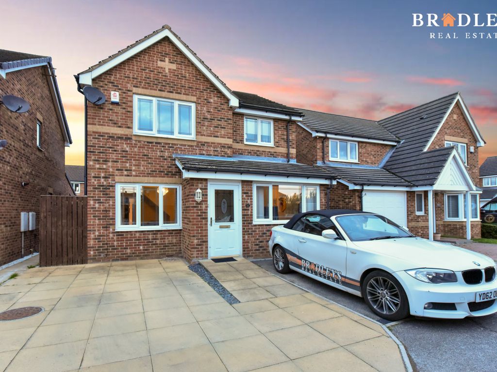 4 bed detached house for sale in Whitwell Main, Streethouse WF7 Zoopla