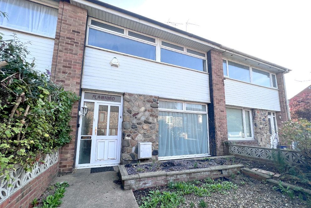 3 bed terraced house to rent in Southgate, Hornsea HU18 Zoopla