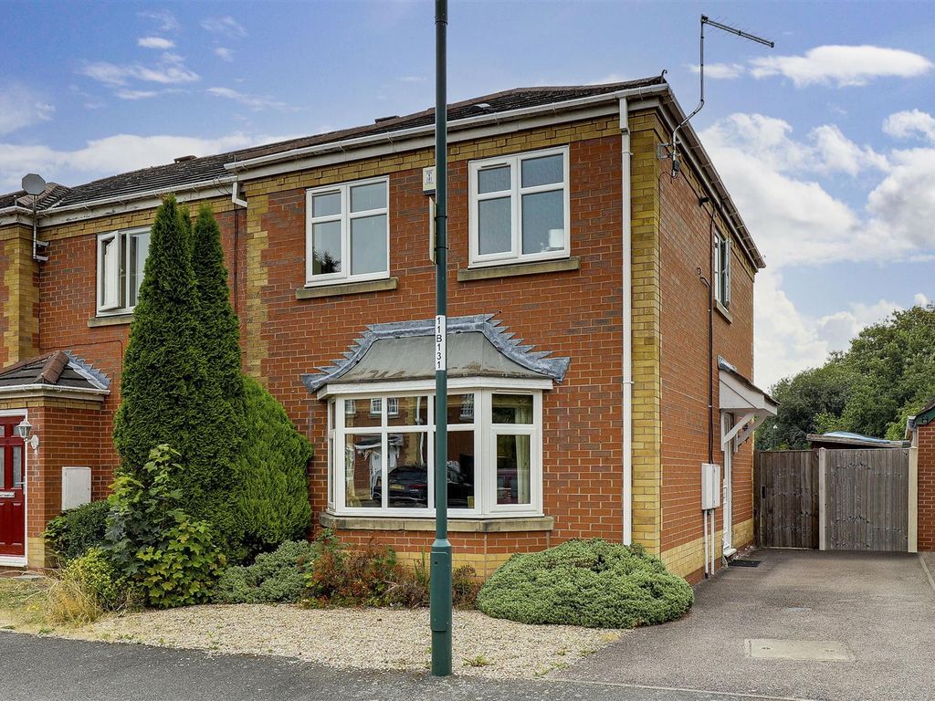 3 bed terraced house for sale in Bendigo Lane, Colwick, Nottinghamshire