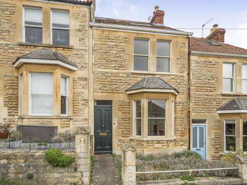 3 bed terraced house for sale in Fairfield Avenue, Bath, Somerset BA1