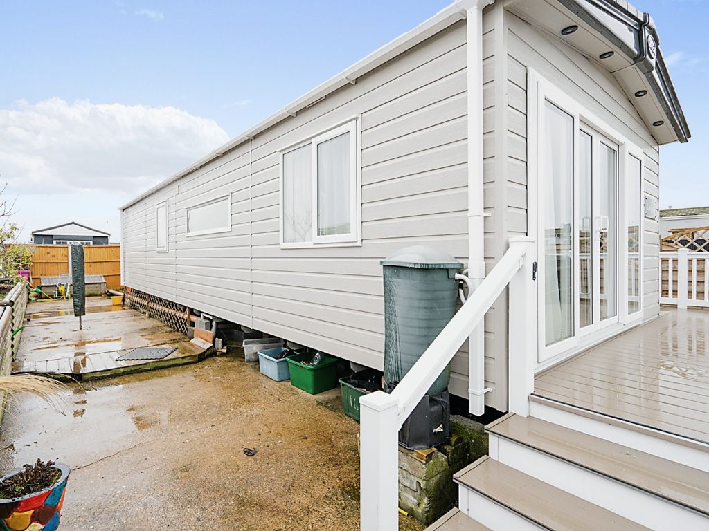 2 bed property for sale in Parklands, Green Lane Estate, Pudding Norton