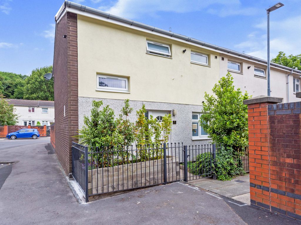 2 bed end terrace house for sale in Bilton Walk, Manchester M8 Zoopla