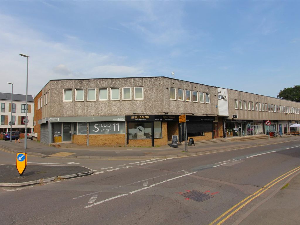 1 bed flat to rent in Charlton Road, Keynsham, Bristol BS31, £895 pcm